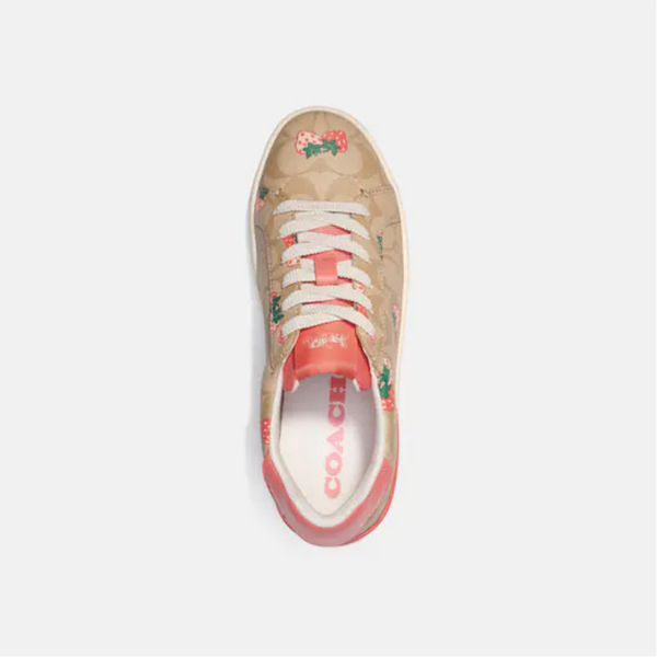 Tenis Coach #26 Clip Low Top Sneaker With Strawberry Print fresas